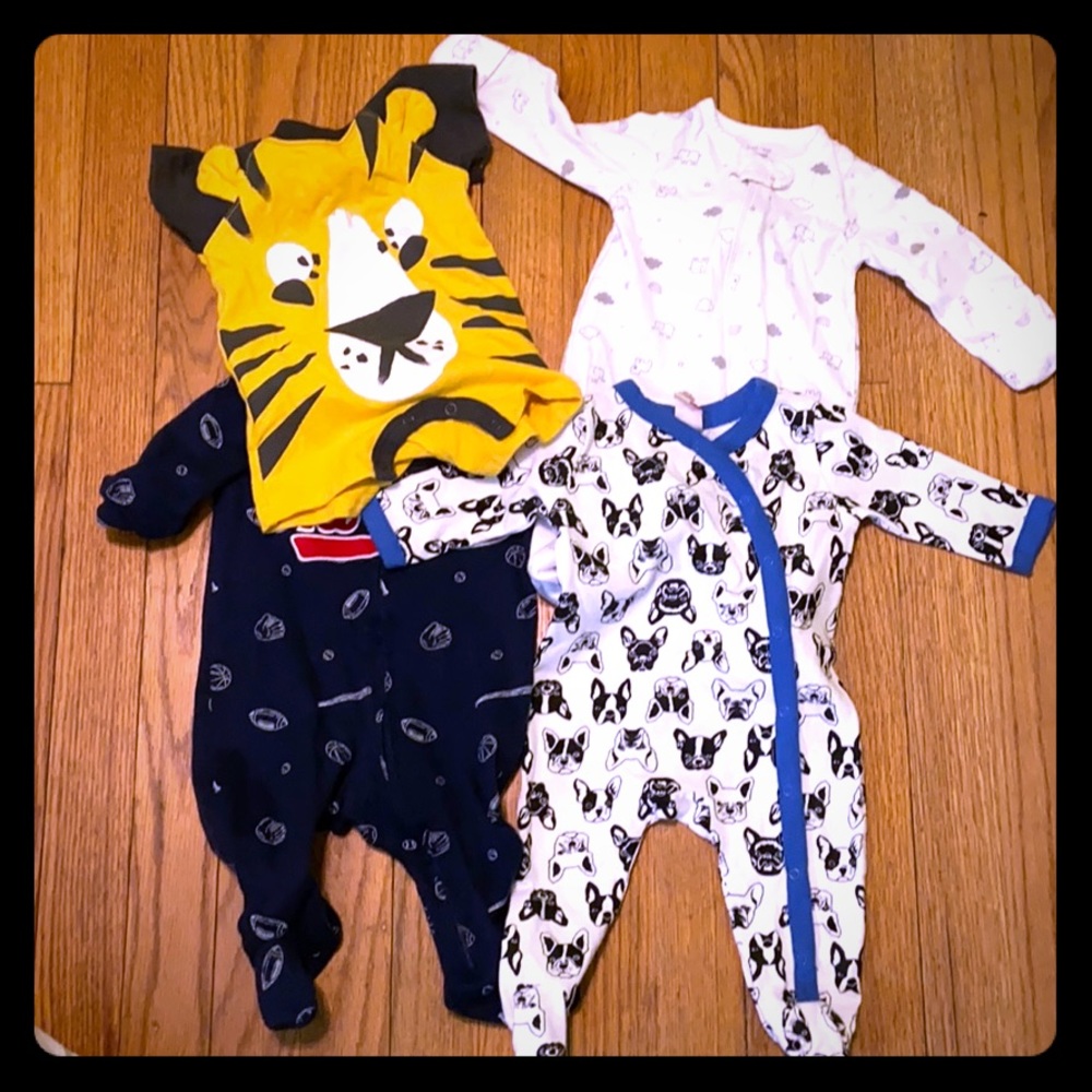 Baby onesies in size newborn